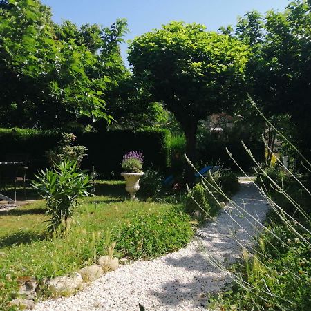 La Mirabelle-Casteil Country House Pension Buitenkant foto